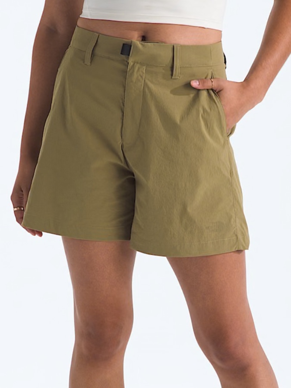 The North Face Basin Shorts 5” khaki shorts